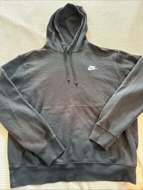 Nike sweatshirt